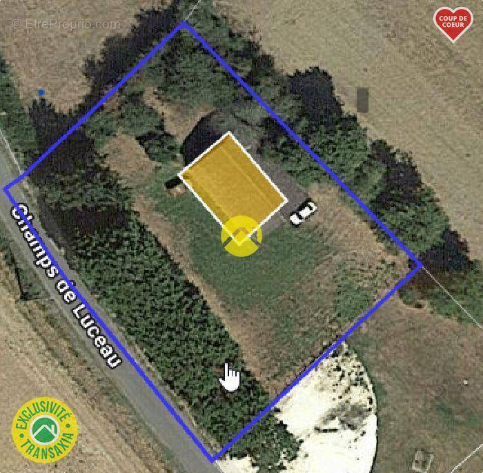 Terrain à LA GUERCHE-SUR-L&#039;AUBOIS