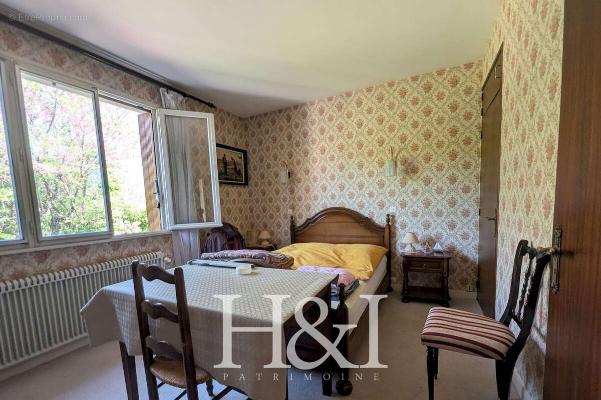 Maison à MIGNALOUX-BEAUVOIR