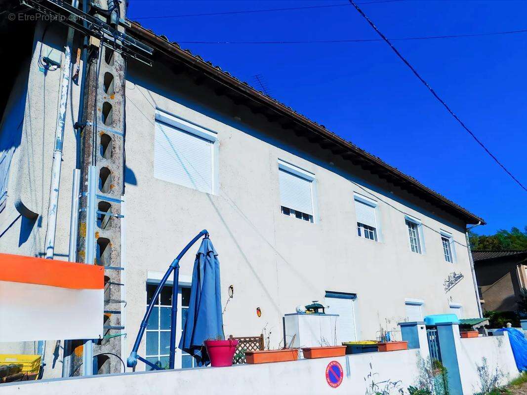 Appartement à CAZAUBON