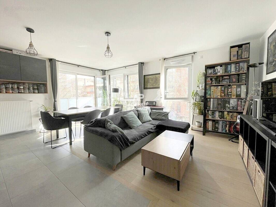 Appartement à CHAVILLE