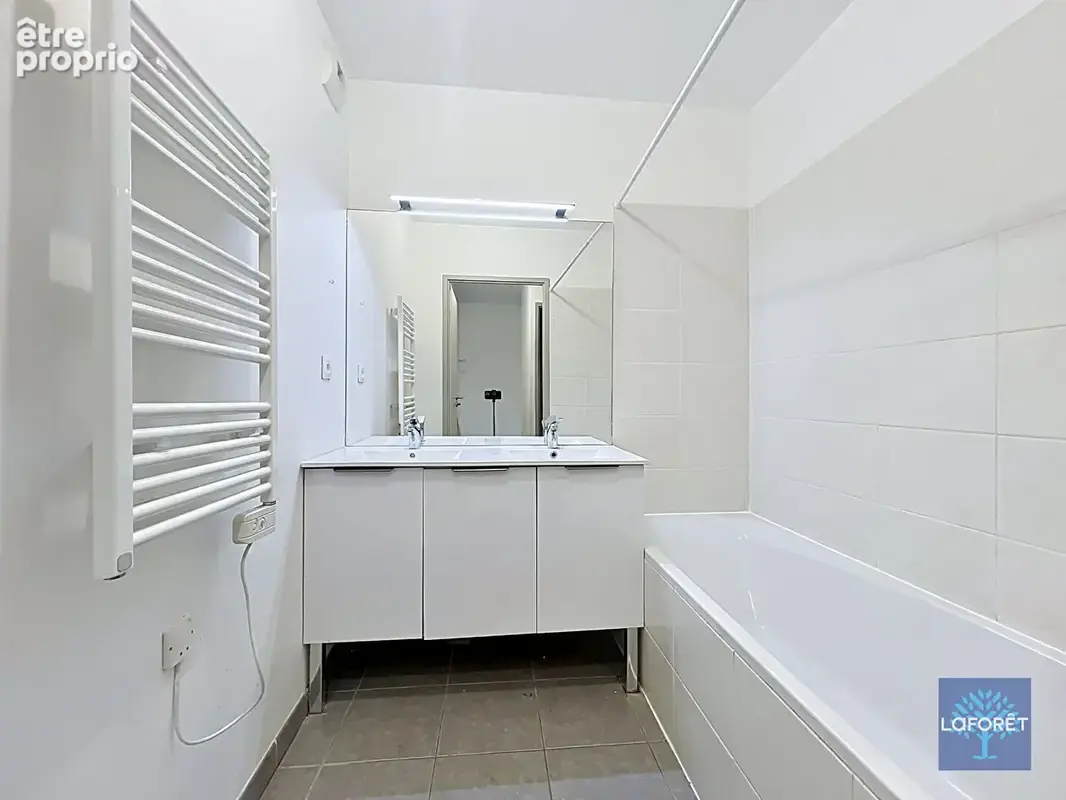 Type 3 en Duplex - avec grande terrasse de 26 m² + parking en sous-sol - photo 11