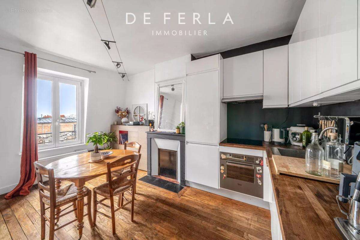 Appartement à PARIS-14E