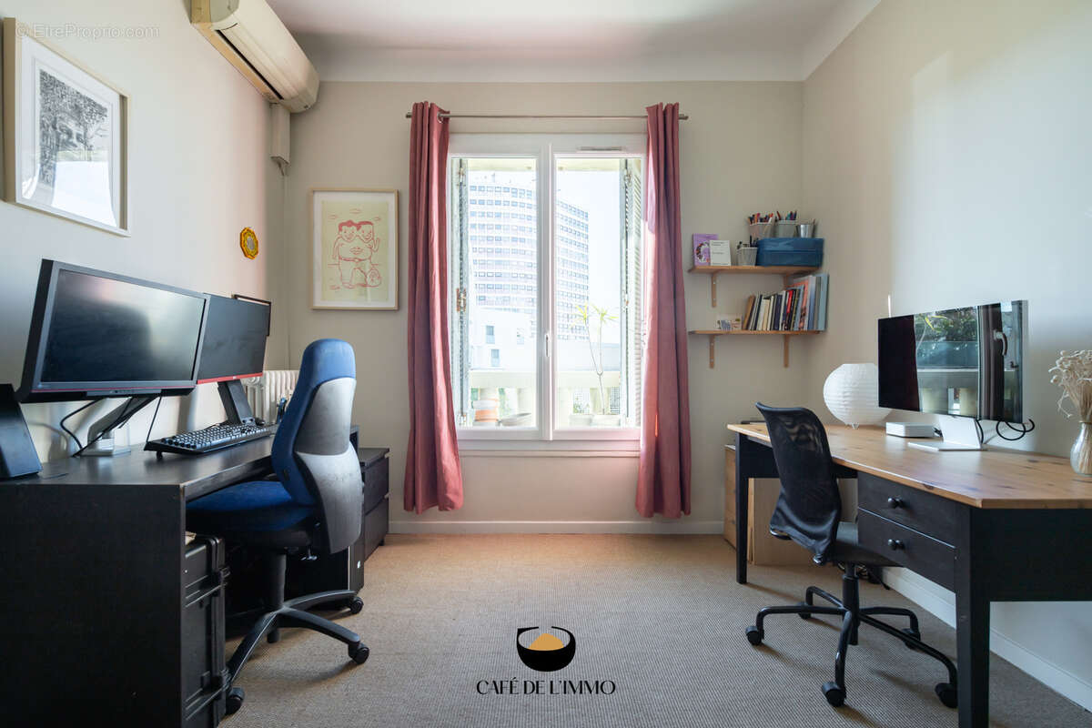 Appartement à MARSEILLE-7E