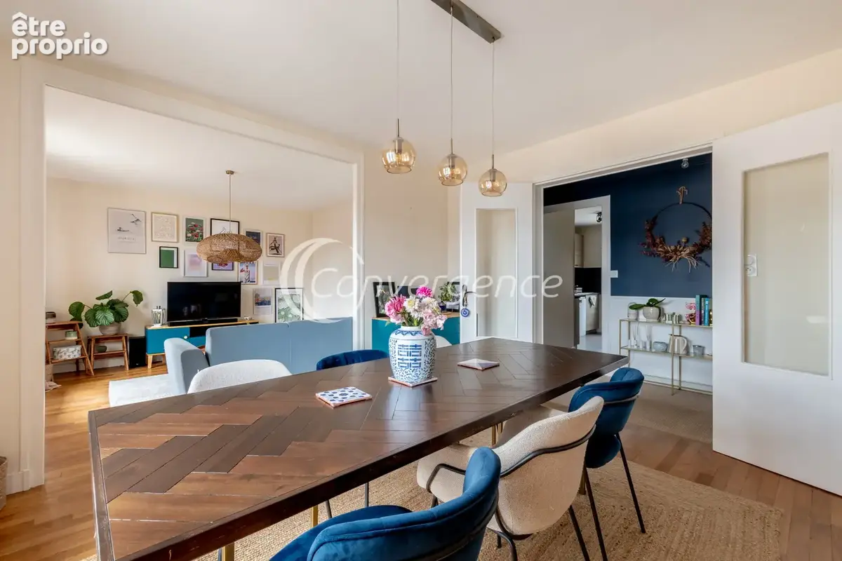 Appartement T5 avec double garage, balcon, ascenseur et cave - hypercentre - photo 4