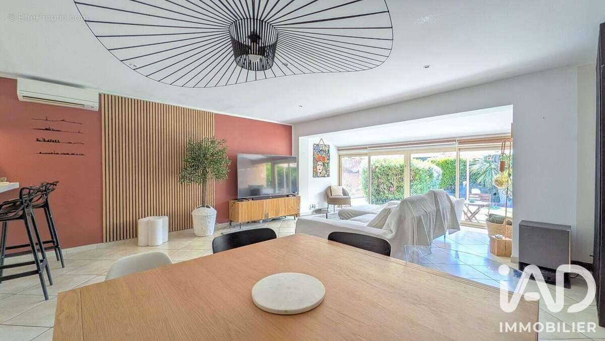 Maison 140 m² à Sollies-Pont  - photo 8