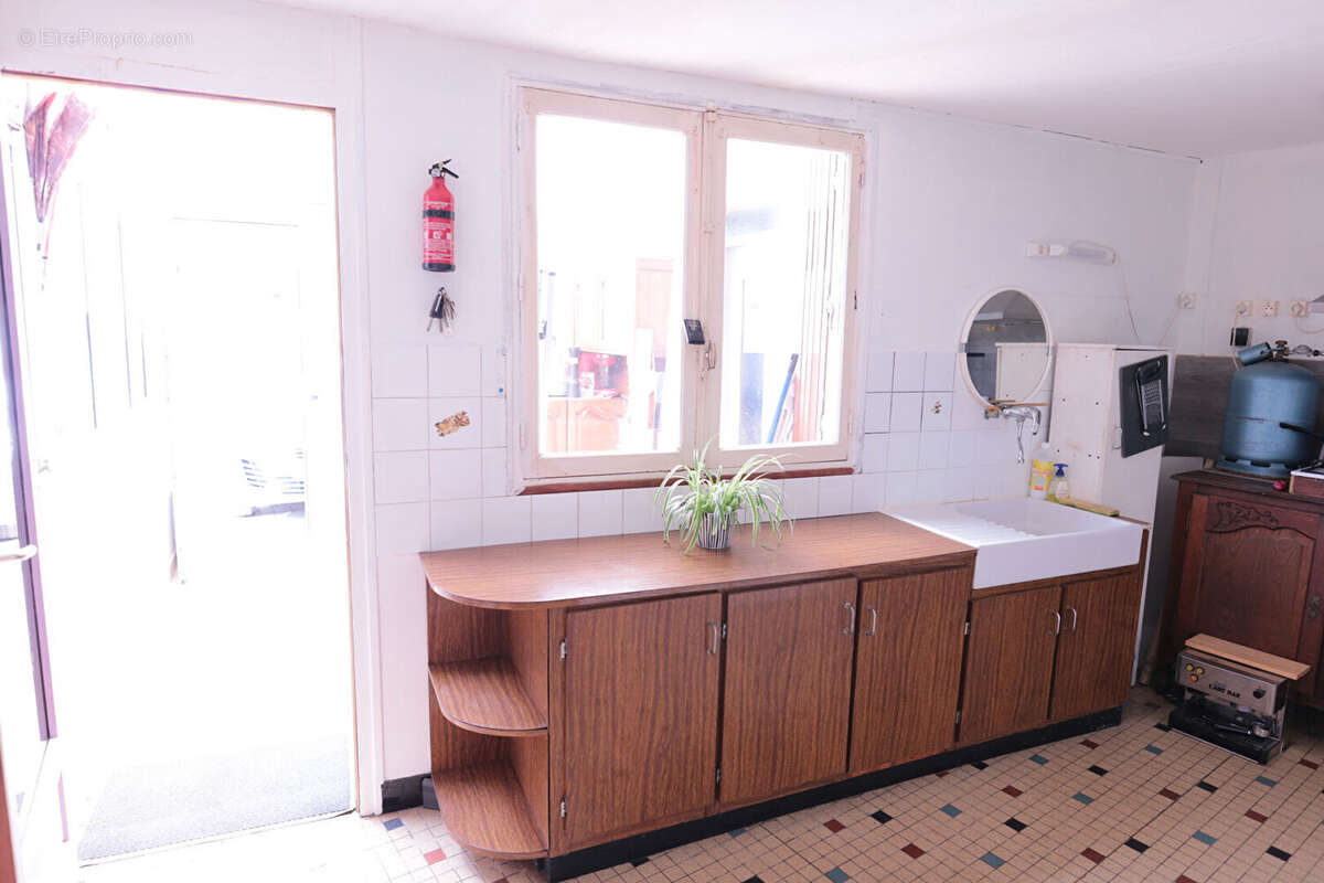 Maison à SAINT-AUBIN-DE-TERREGATTE