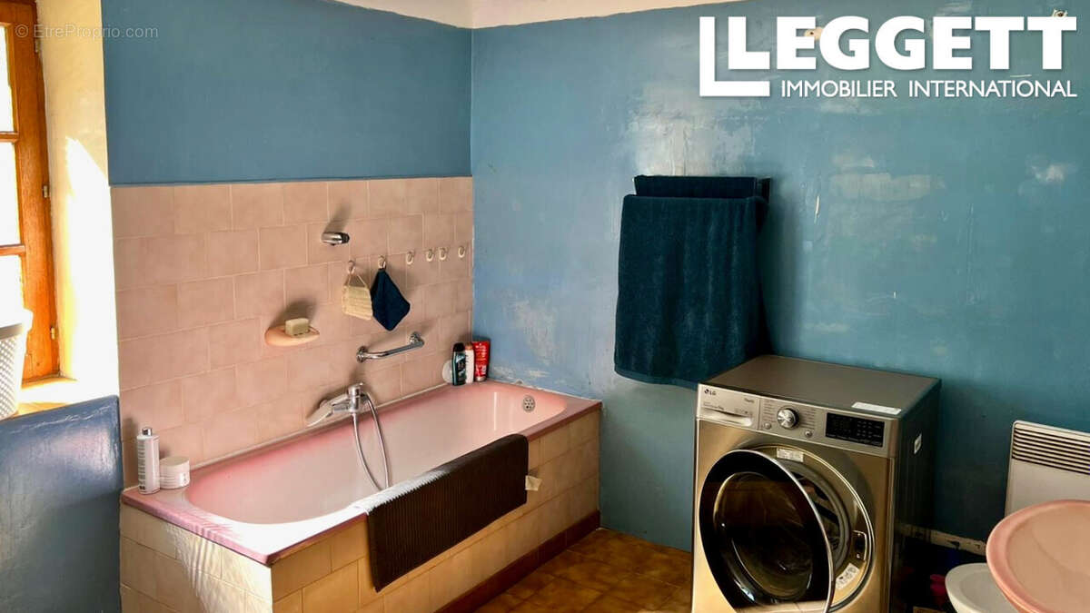 Maison à MOLIERES-SUR-CEZE