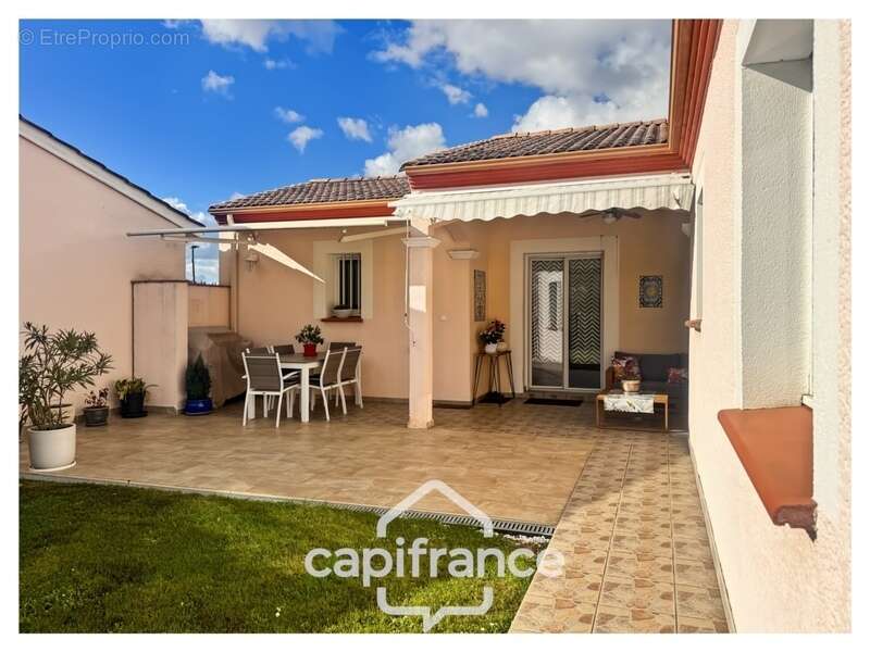 Maison à CASTELCULIER