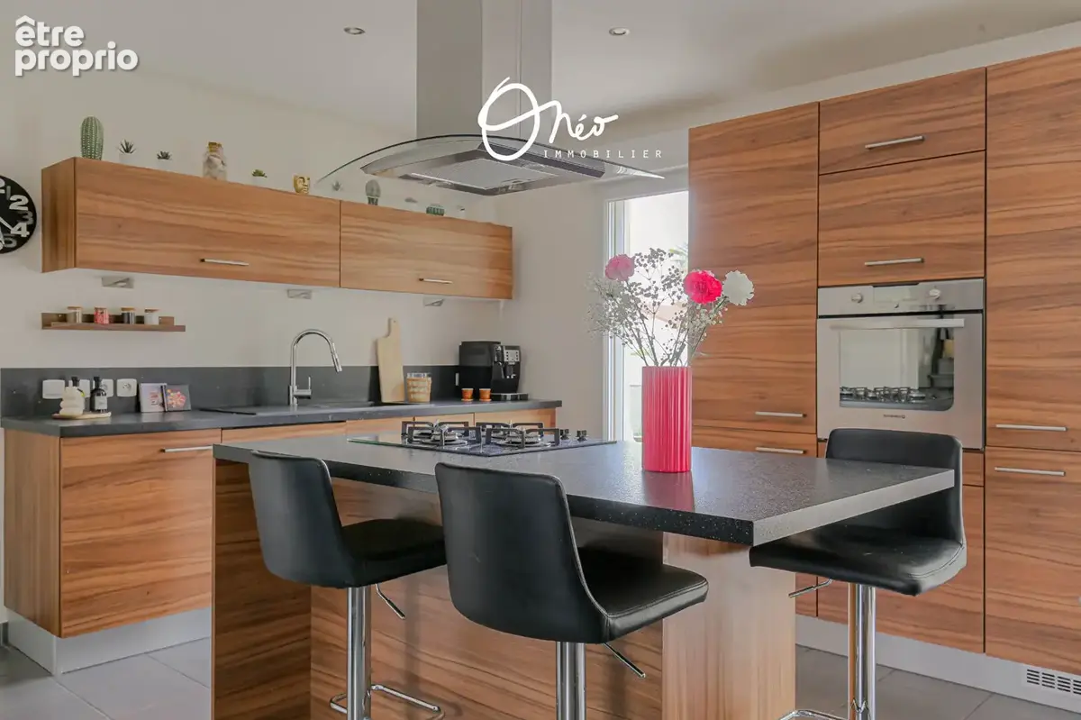 Mions coeur village - Maison 4 pièces de 85 m2 avec garage - photo 7