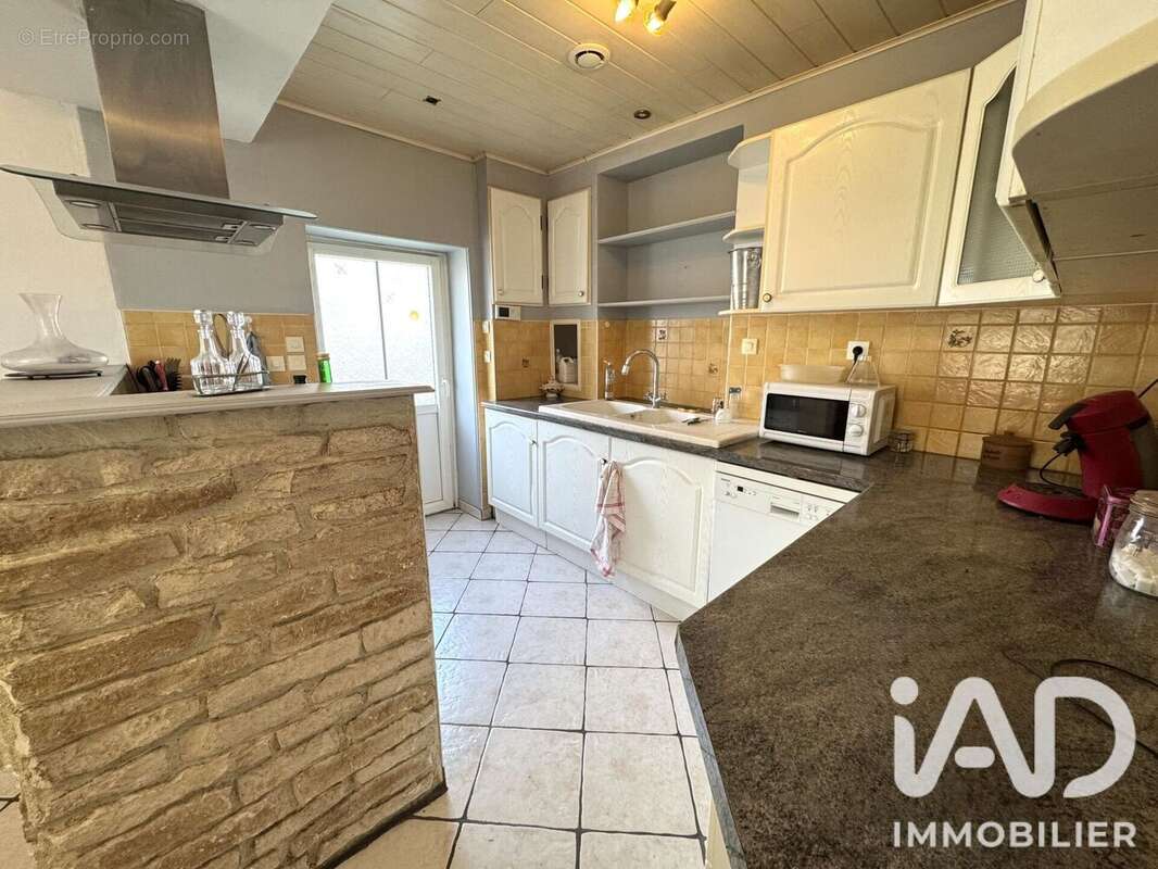 Maison 117 m² à Cernay  - photo 4