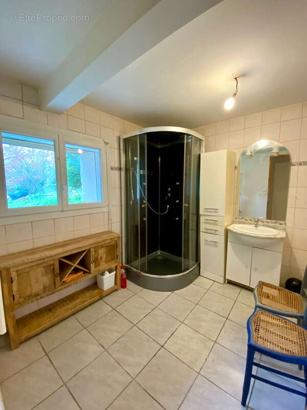 Sous compromis - Maison en pierres 160 m2 dans un environnement préservé avec vue ! - photo 11