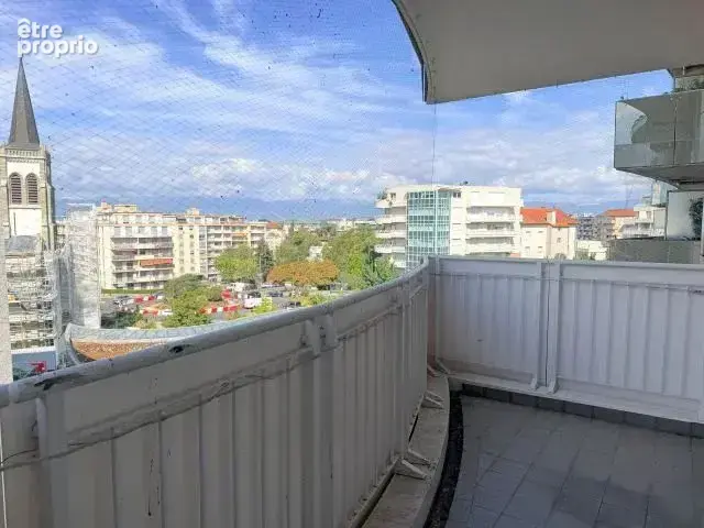 Annemasse centre – Grand T3 de 97 m² avec stationnements et cave - photo 2
