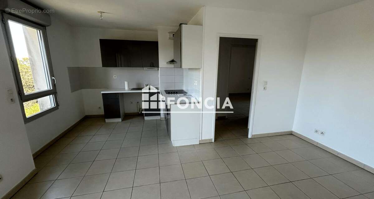 T3 Coeur Guilheméry avec balcon et parking - photo 3