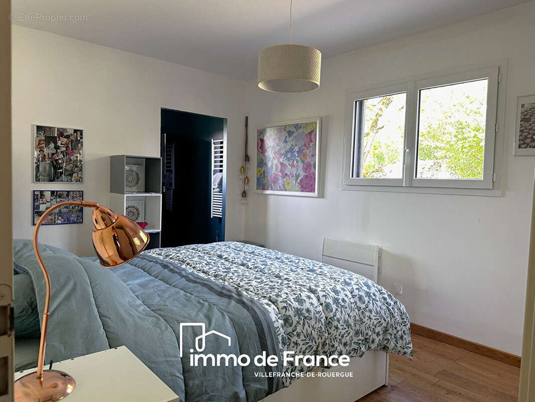 Vente viager occupé : dans un bel environnement de campagne maison d'architecte 149 m² avec piscine sur 3113 m² de terrain - photo 8