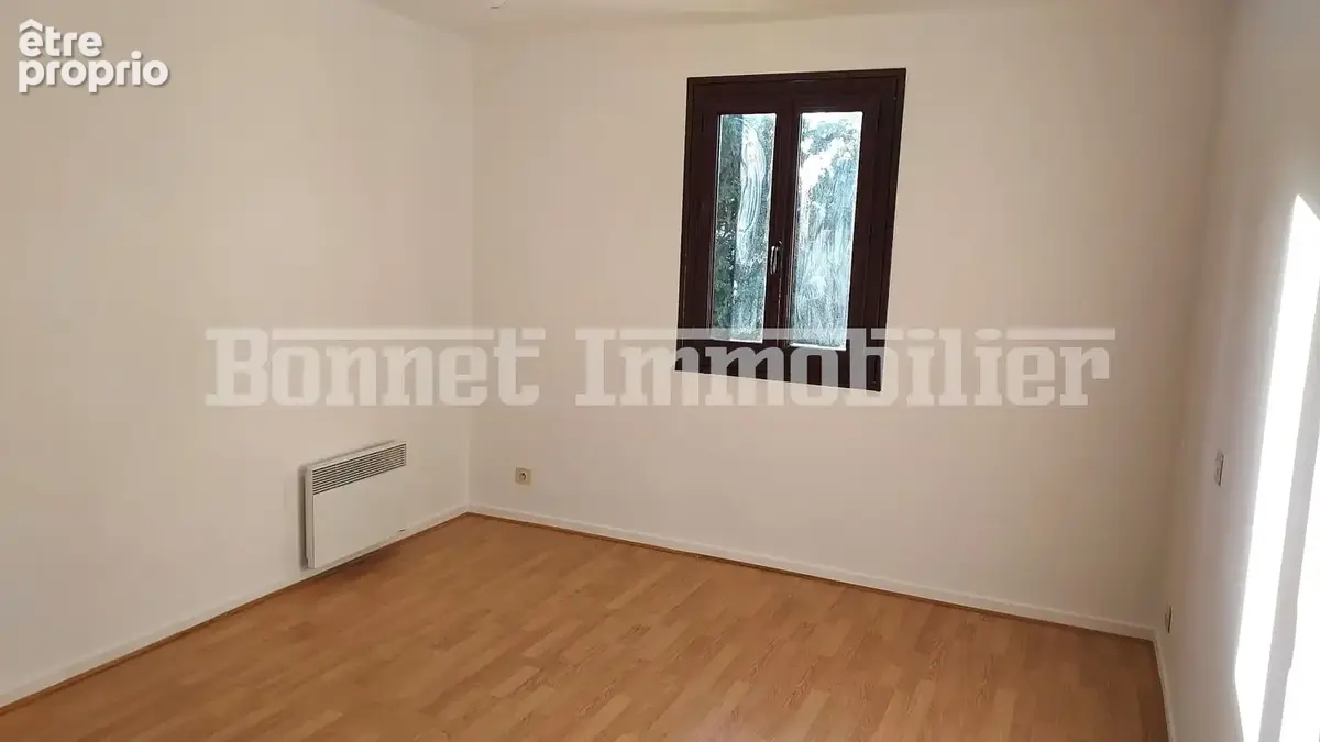 Appartement T2 à Nyons - Jolie vue - photo 8