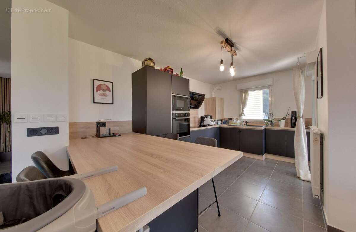 Appartement à VILLARD-BONNOT