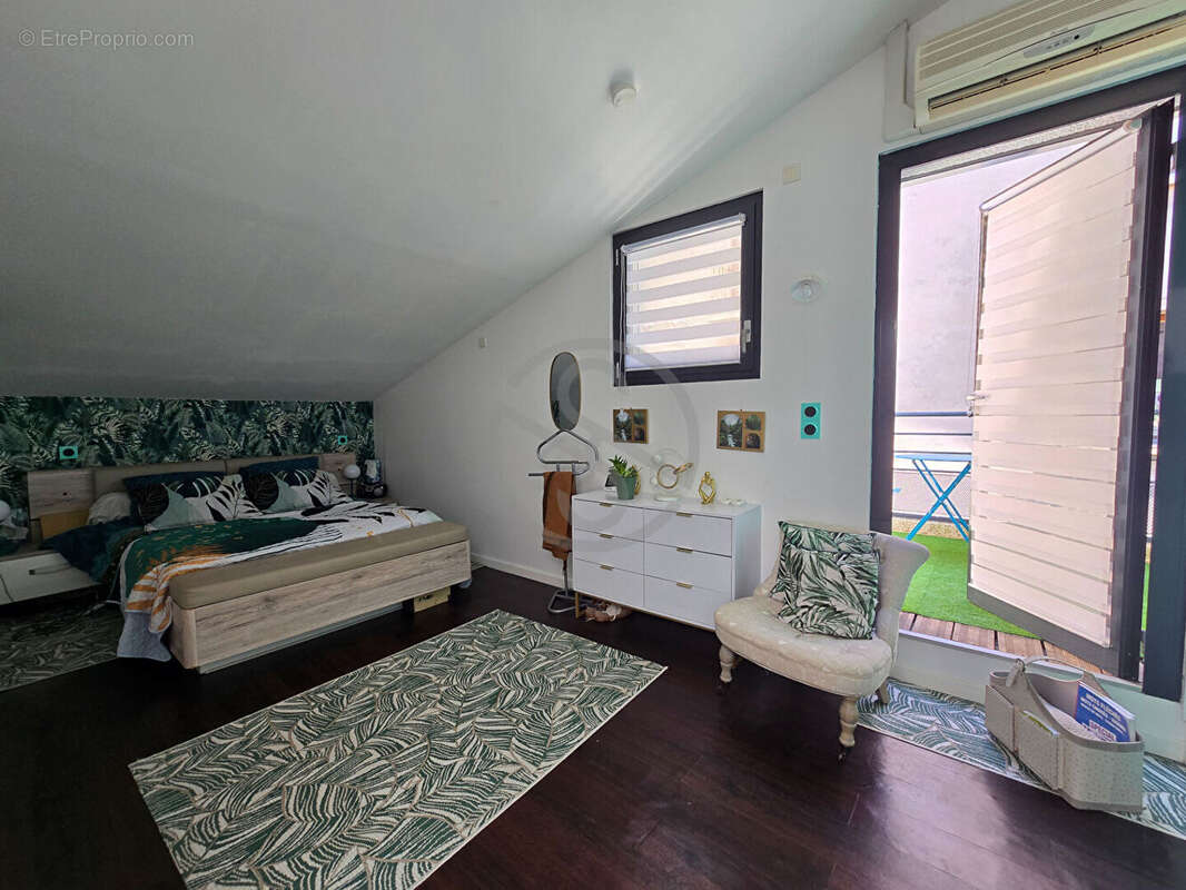 Appartement à LA COTE-SAINT-ANDRE