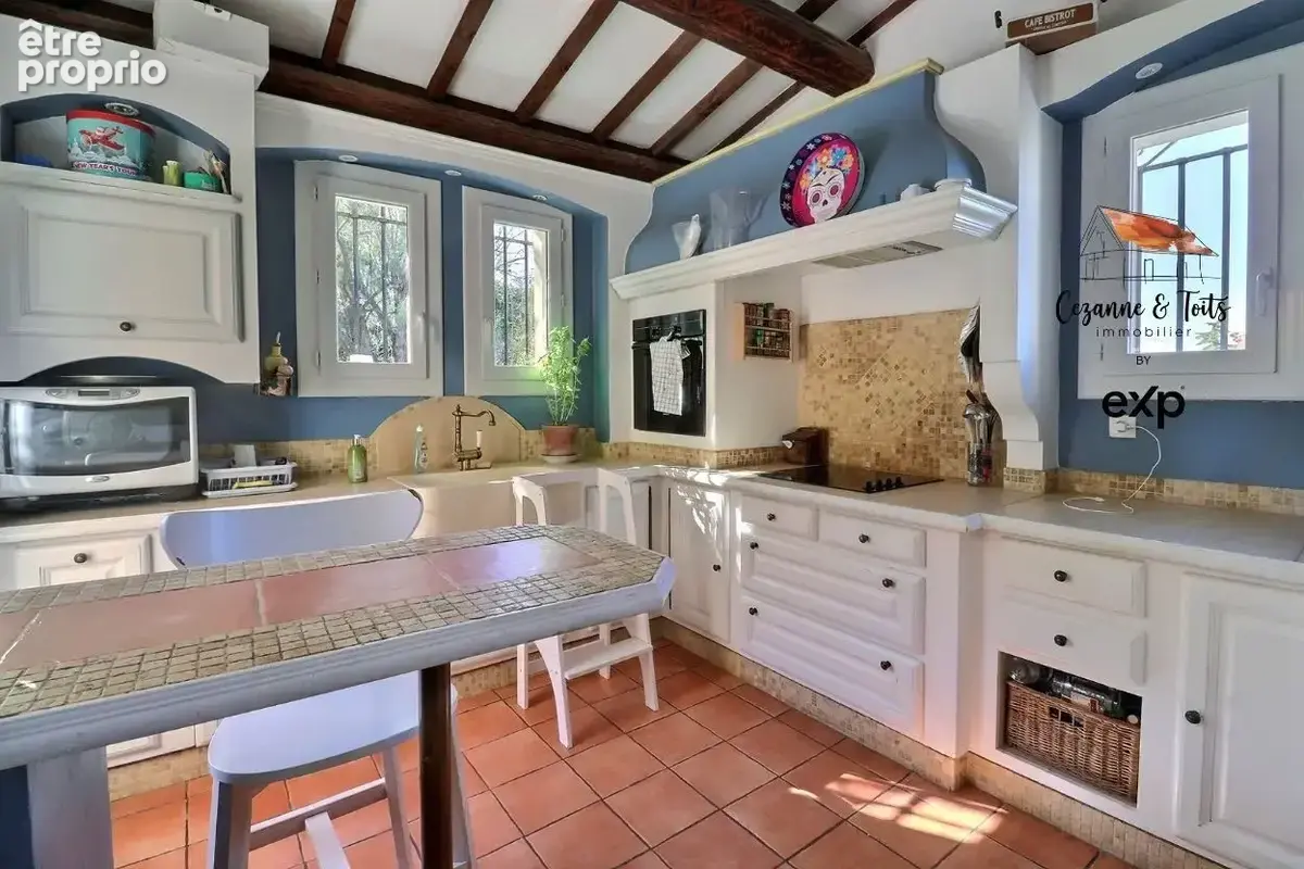Maison 160 m² à Velaux  - photo 8
