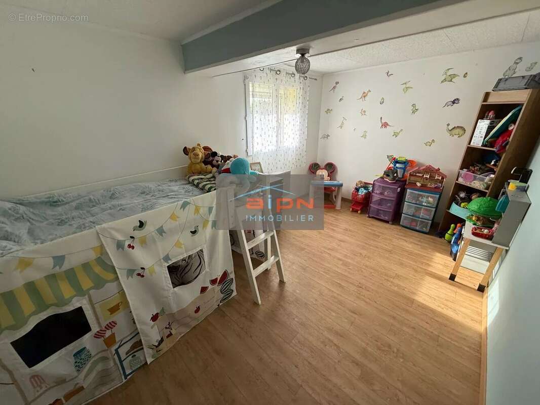 Maison à TOURVILLE-LA-RIVIERE