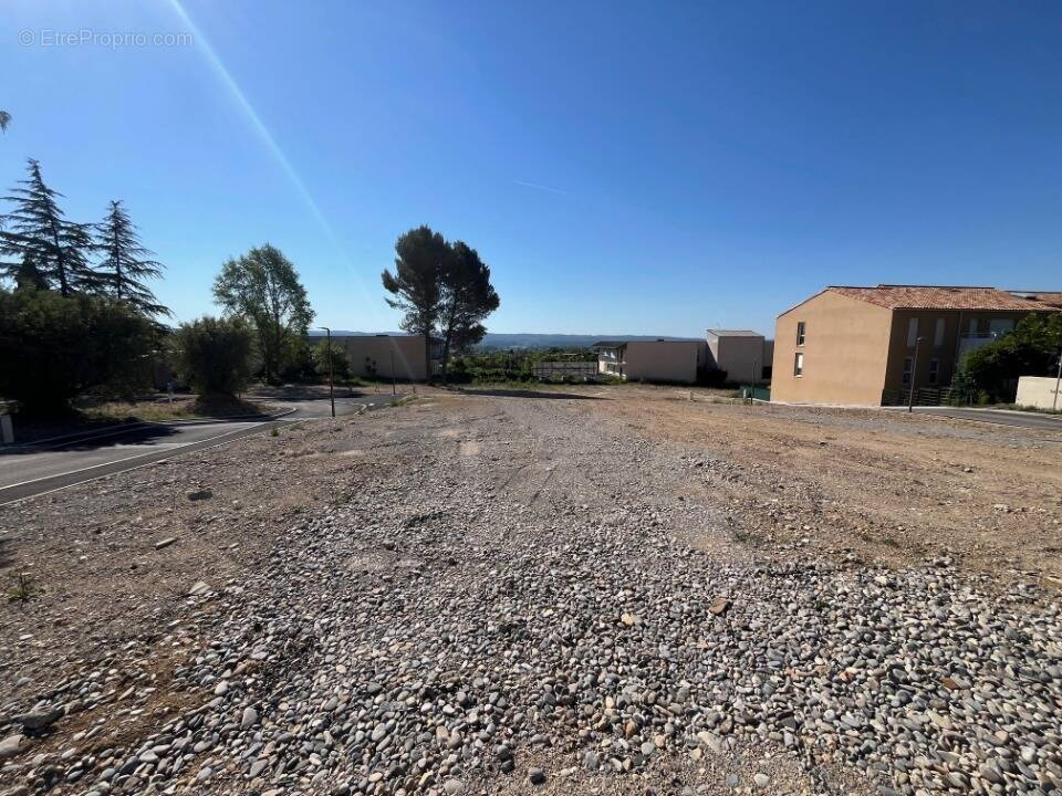Terrain à MANOSQUE