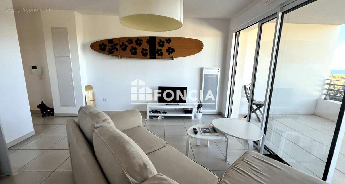 Appartement à LA LONDE-LES-MAURES