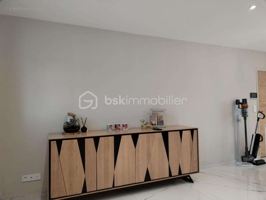 Maison à MALEMORT-DU-COMTAT