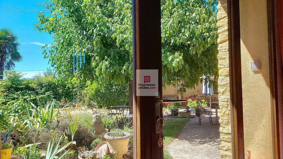 Maison à PLAZAC