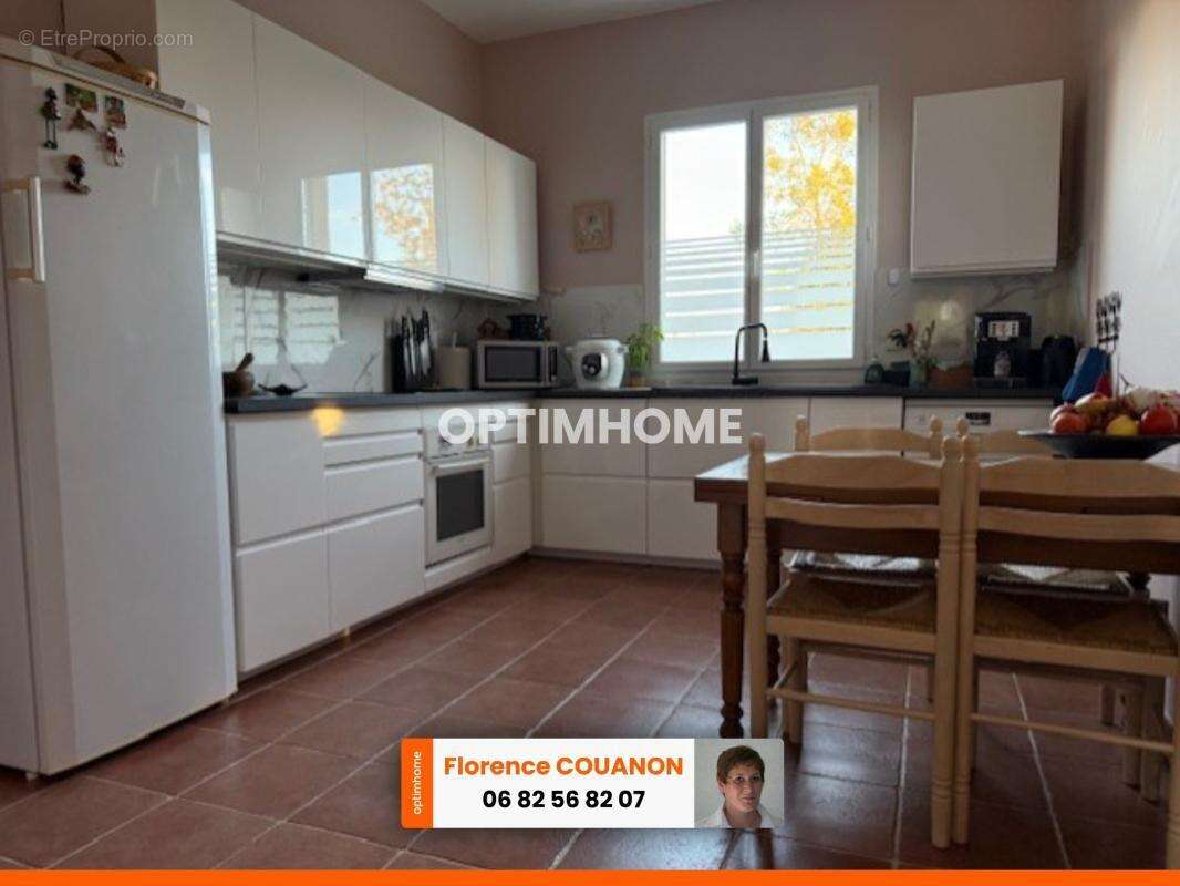 CORBREUSE à 5 km de DOURDAN et 55 km de PARIS. Belle maison familiale de 189 M² habitable 5/7 chambres avec gros potentiel au gr - photo 11