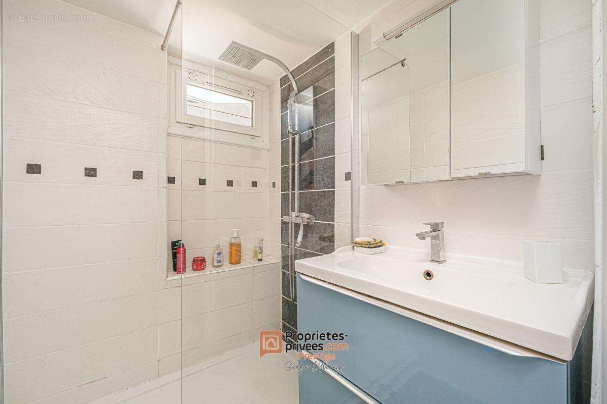 Maison à MARSEILLE-8E