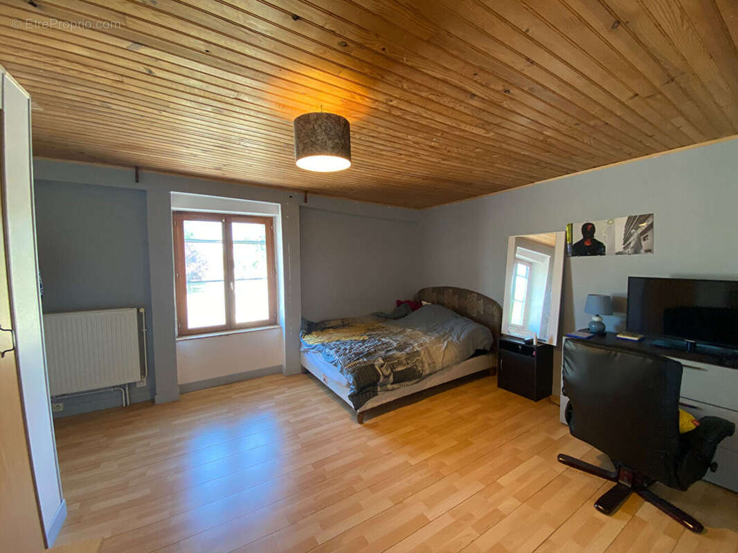 Maison à FRAMPAS