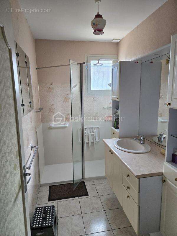 Maison à BONCHAMP-LES-LAVAL