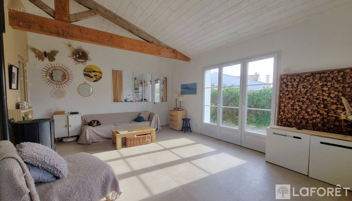 Maison à LA FLOTTE