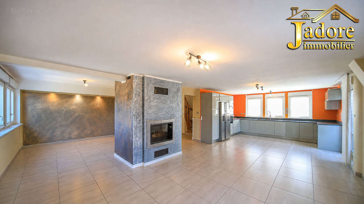 Superbe maison renovee type plain pied - photo 8