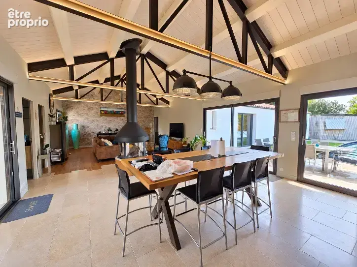 Belle propriete de 178 m2 hab + grange de 150 m2 + dependance - photo 2