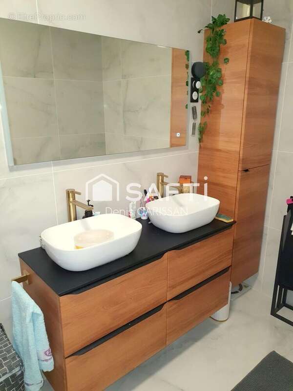 Maison 162 m² à Saint-Nexans  - photo 8