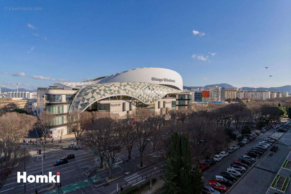 Appartement à MARSEILLE-8E