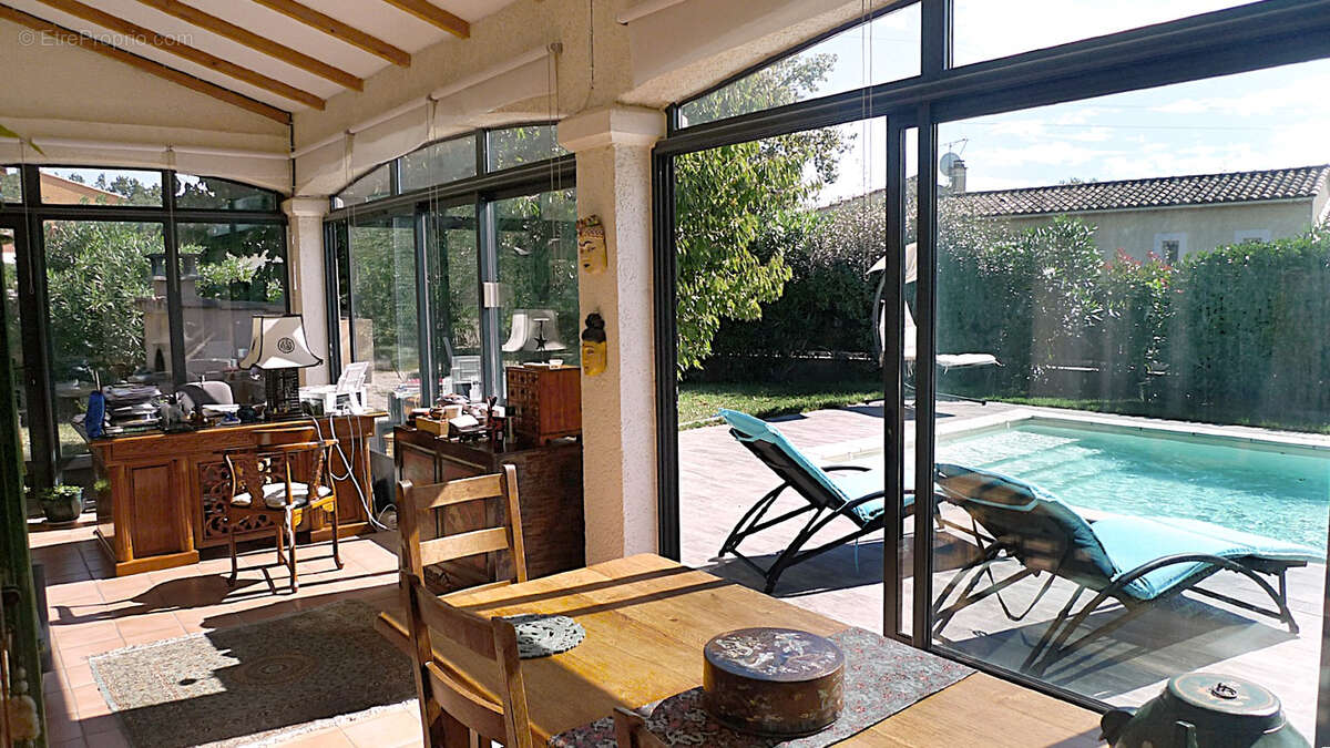 Maison à SAINT-PAUL-TROIS-CHATEAUX