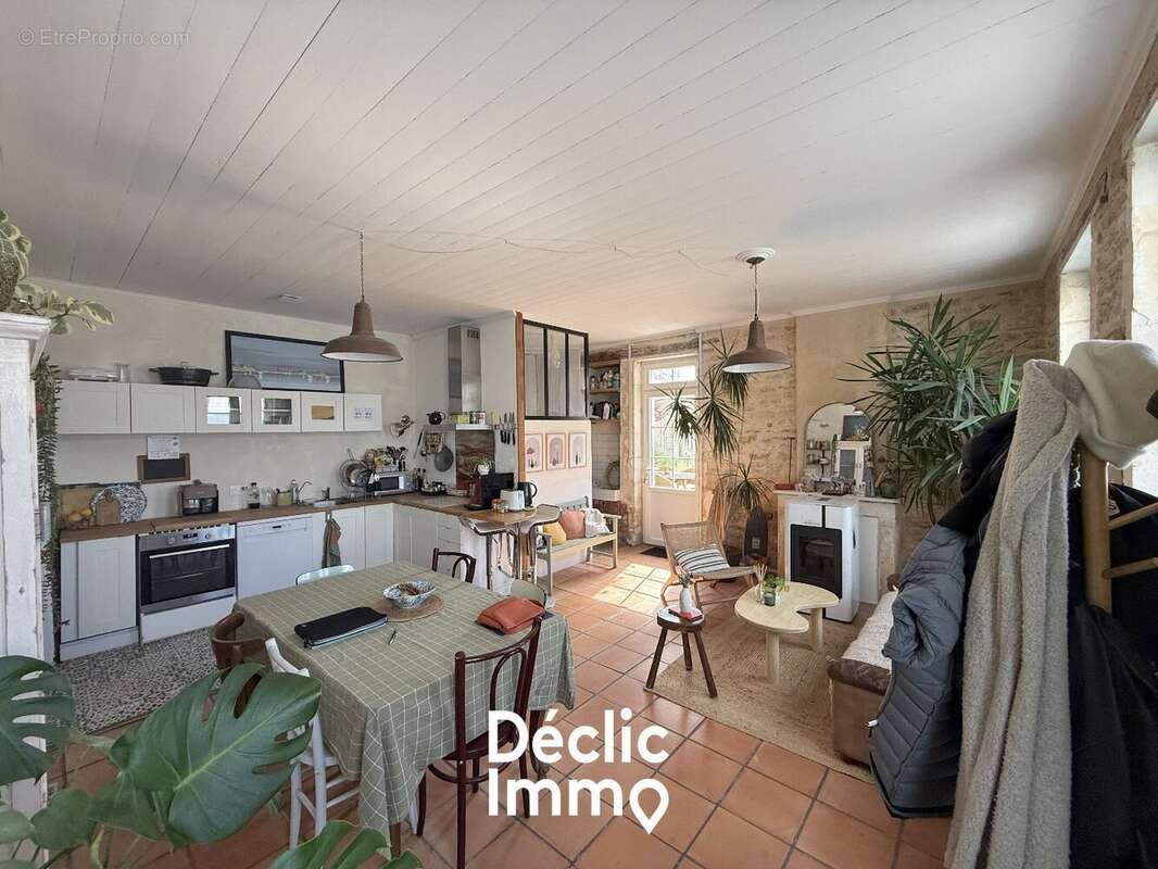 Maison à LE CHATEAU-D'OLERON