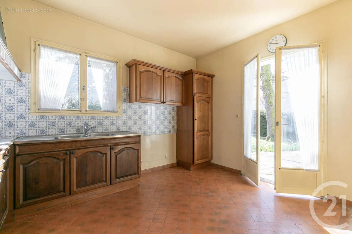 Maison à LIMEIL-BREVANNES