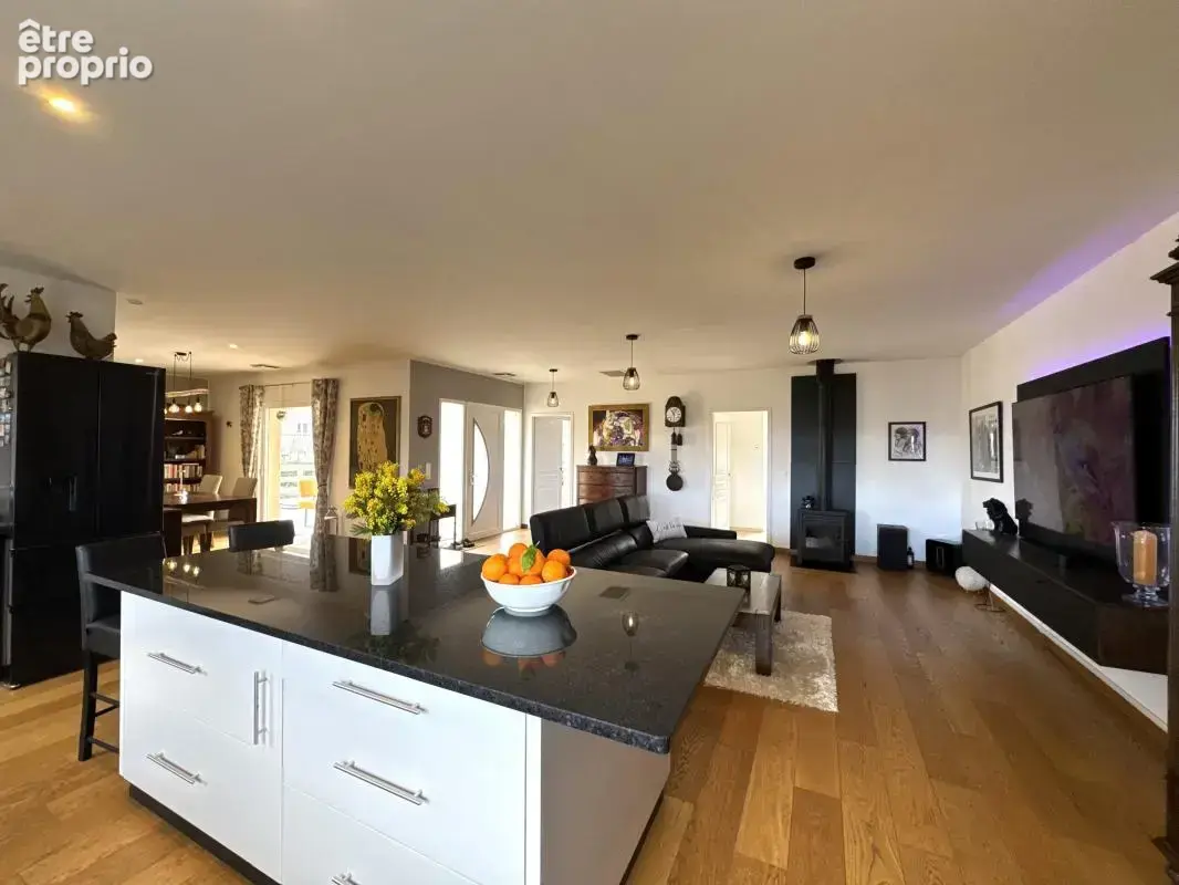 Villa de plain-pied avec logement indépendant - photo 3