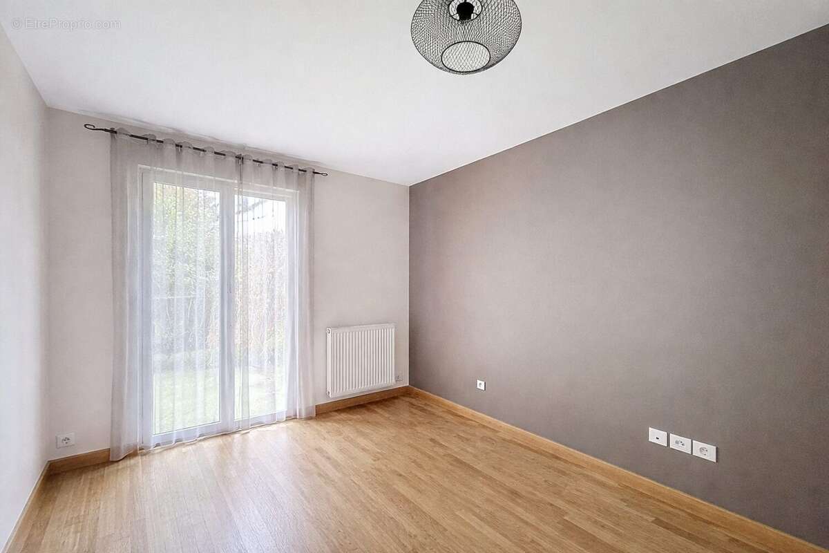 Appartement à MAISONS-ALFORT
