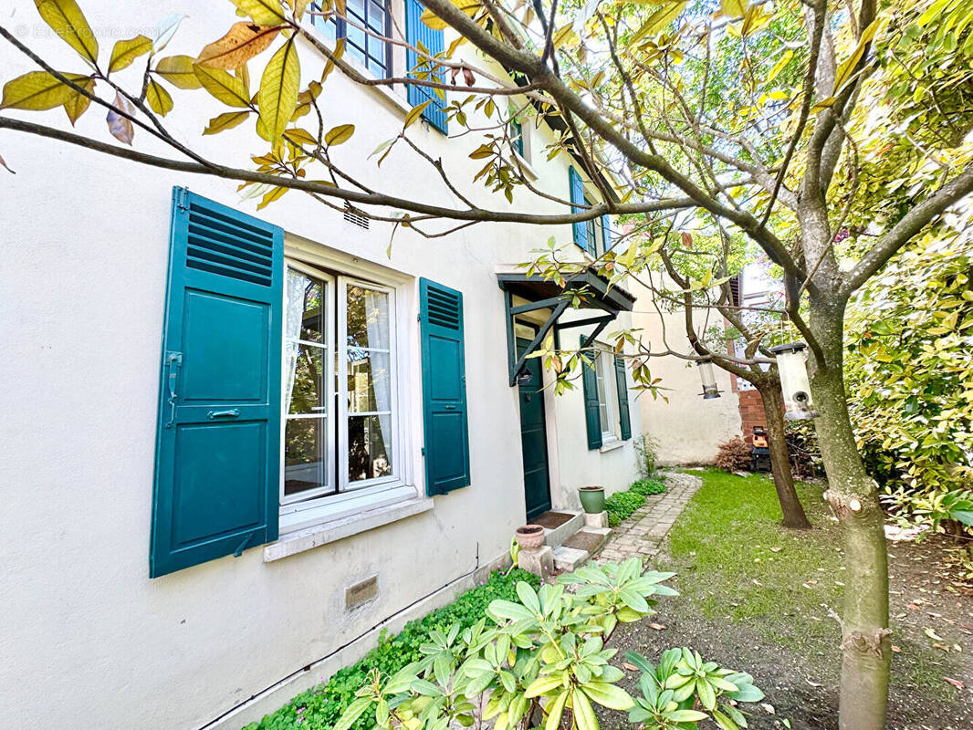 Maison à FONTENAY-SOUS-BOIS