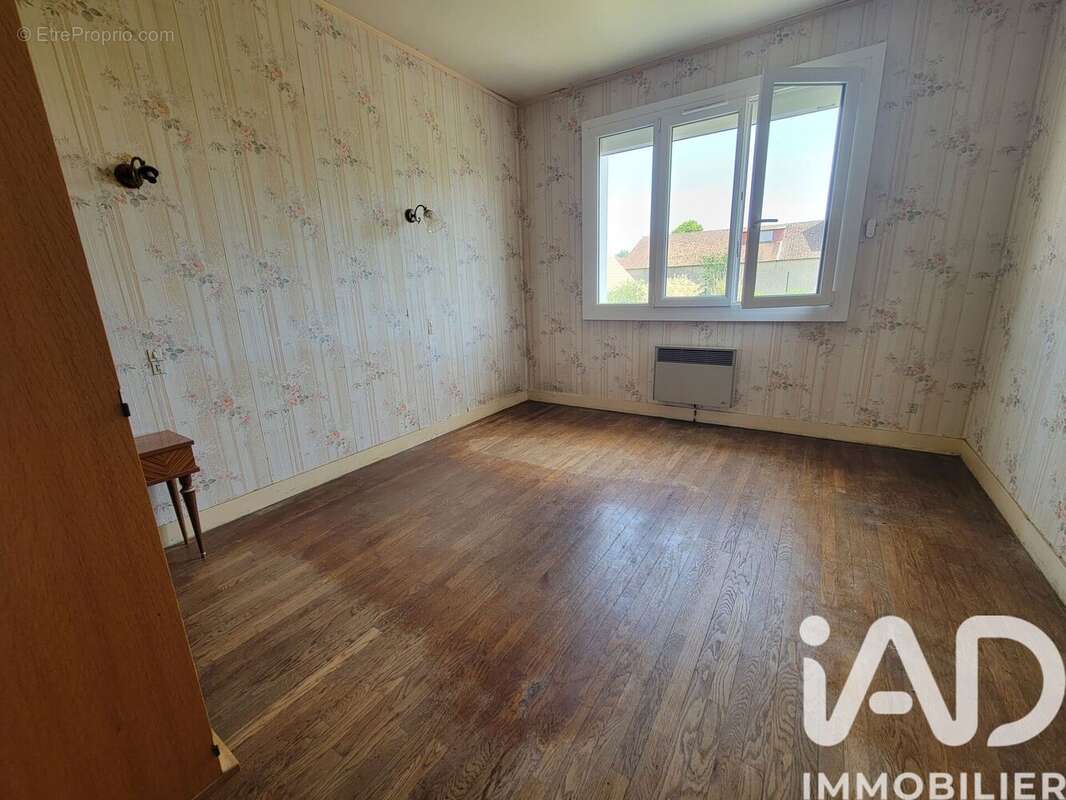Maison 108 m² à Lechelle  - photo 6