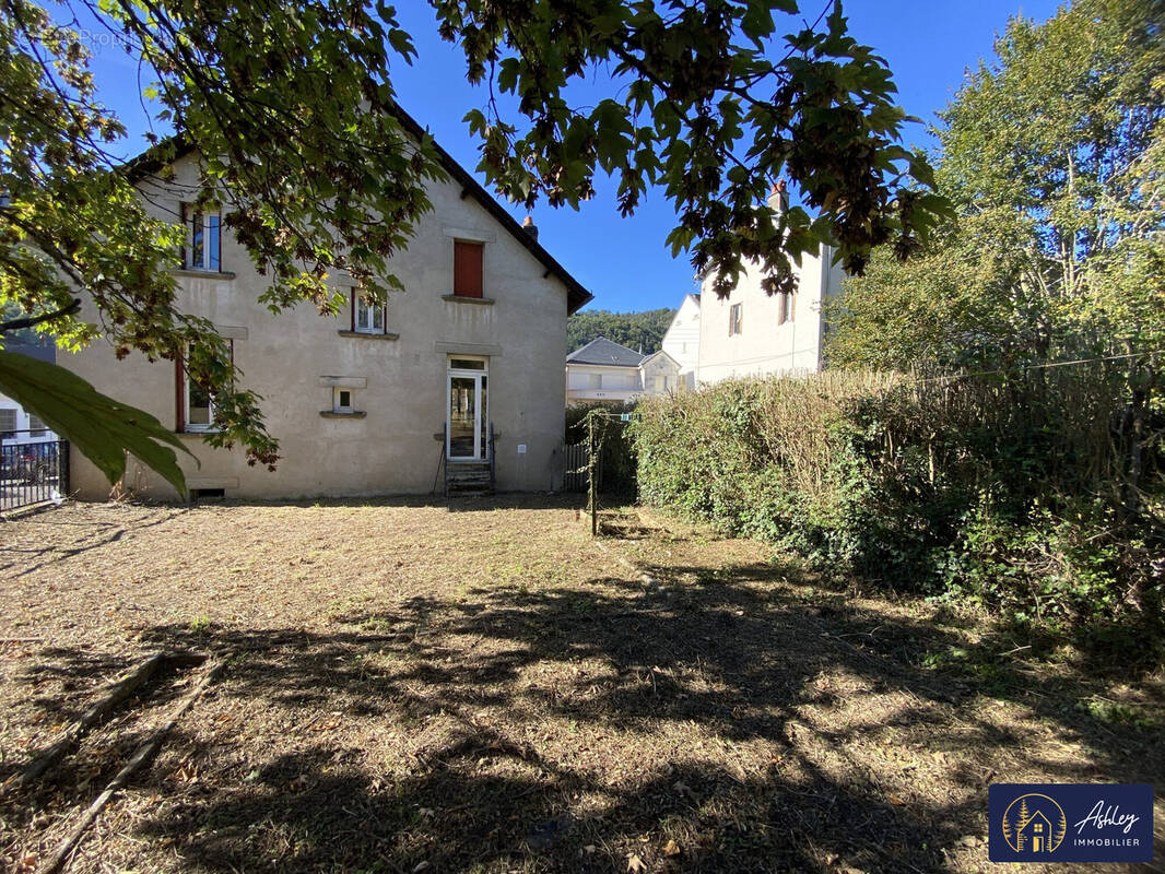 Maison à BORT-LES-ORGUES