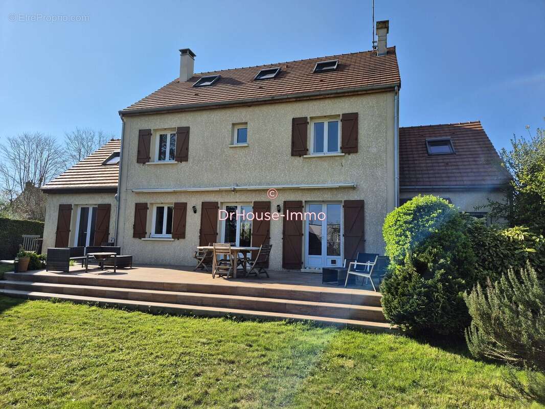 Maison à SOINDRES
