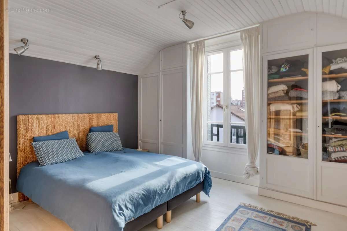 Maison à BOIS-COLOMBES