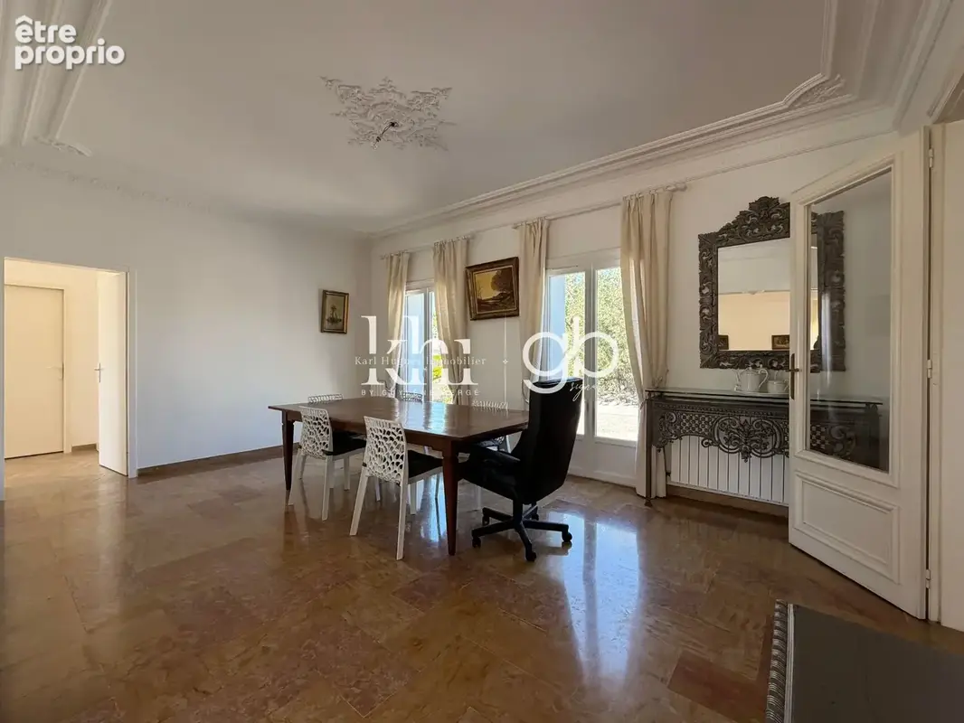 Maison familiale 272 m2 à JUVIGNAC (34990) - 5 chambres, piscine et garage - photo 5