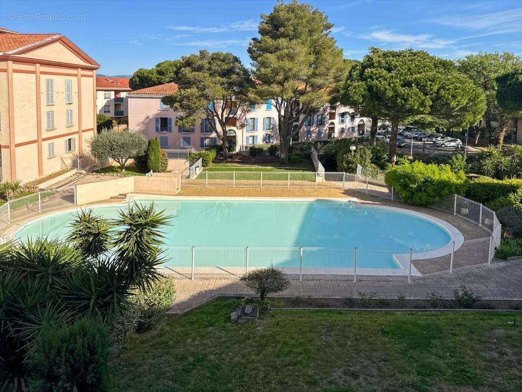 Appartement à FREJUS