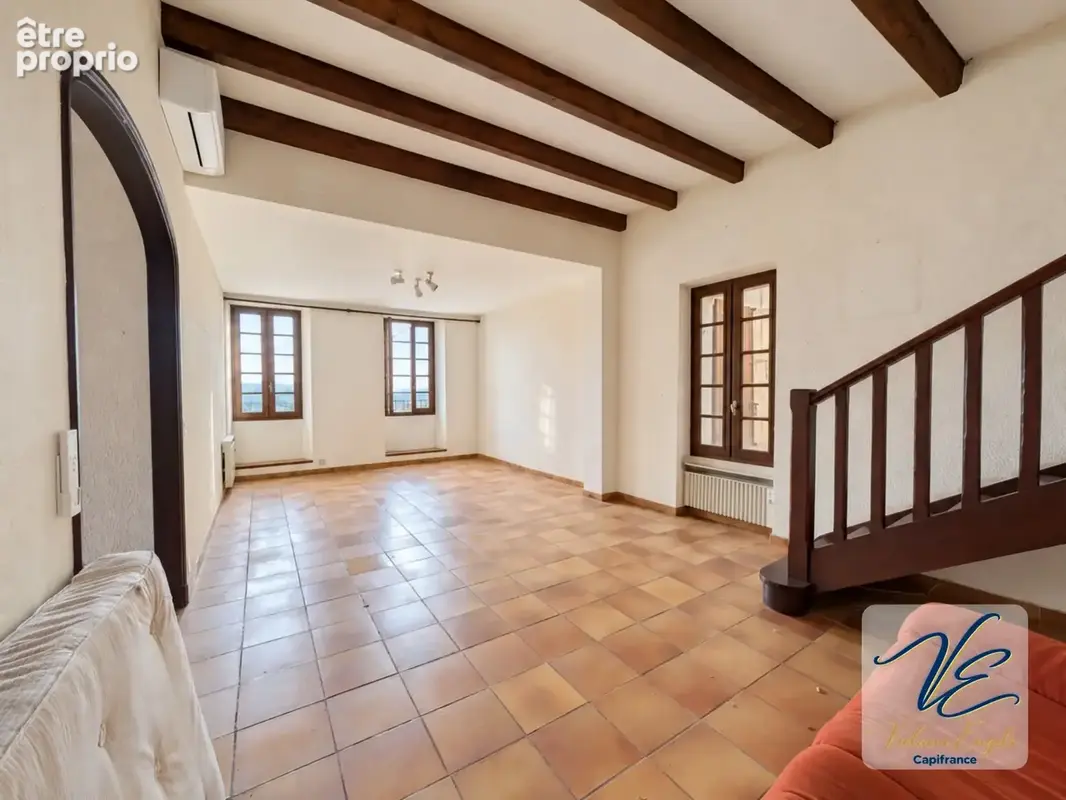 ARGENS-MINERVOIS – Maison de caractère avec 4 chambres, terrasses, jardin arboré et garage - photo 5