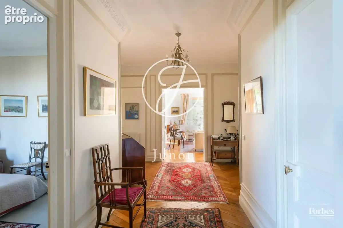 Paris 16e - AUTEUIL / MONTMORENCY - Appartement de réception et familial - 5 pièces - 152,63m² Carrez - 3 chambres - photo 11